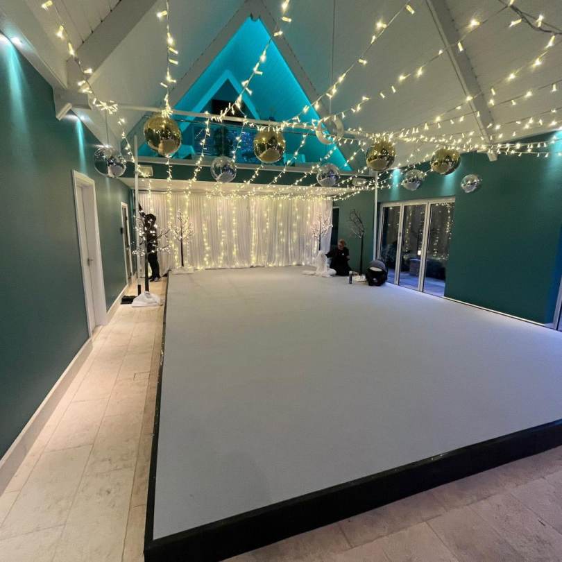 Swimming Pool Floors Photo