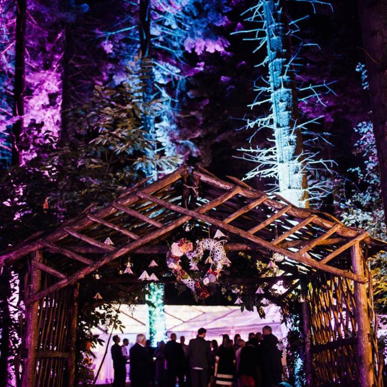 Weddings Hover Overview
