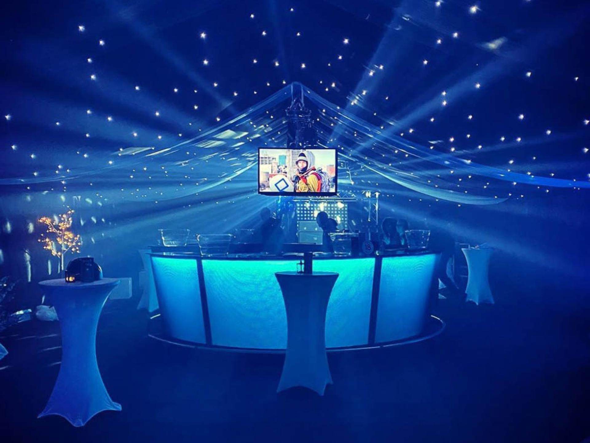 Ski 18th Birthday Background