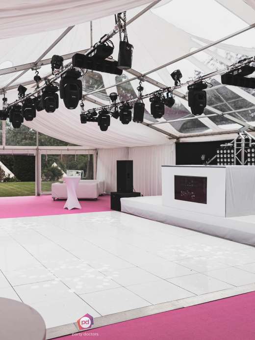 White & Pink 21st Overview