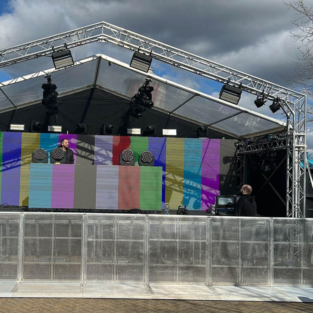 Staging Photo